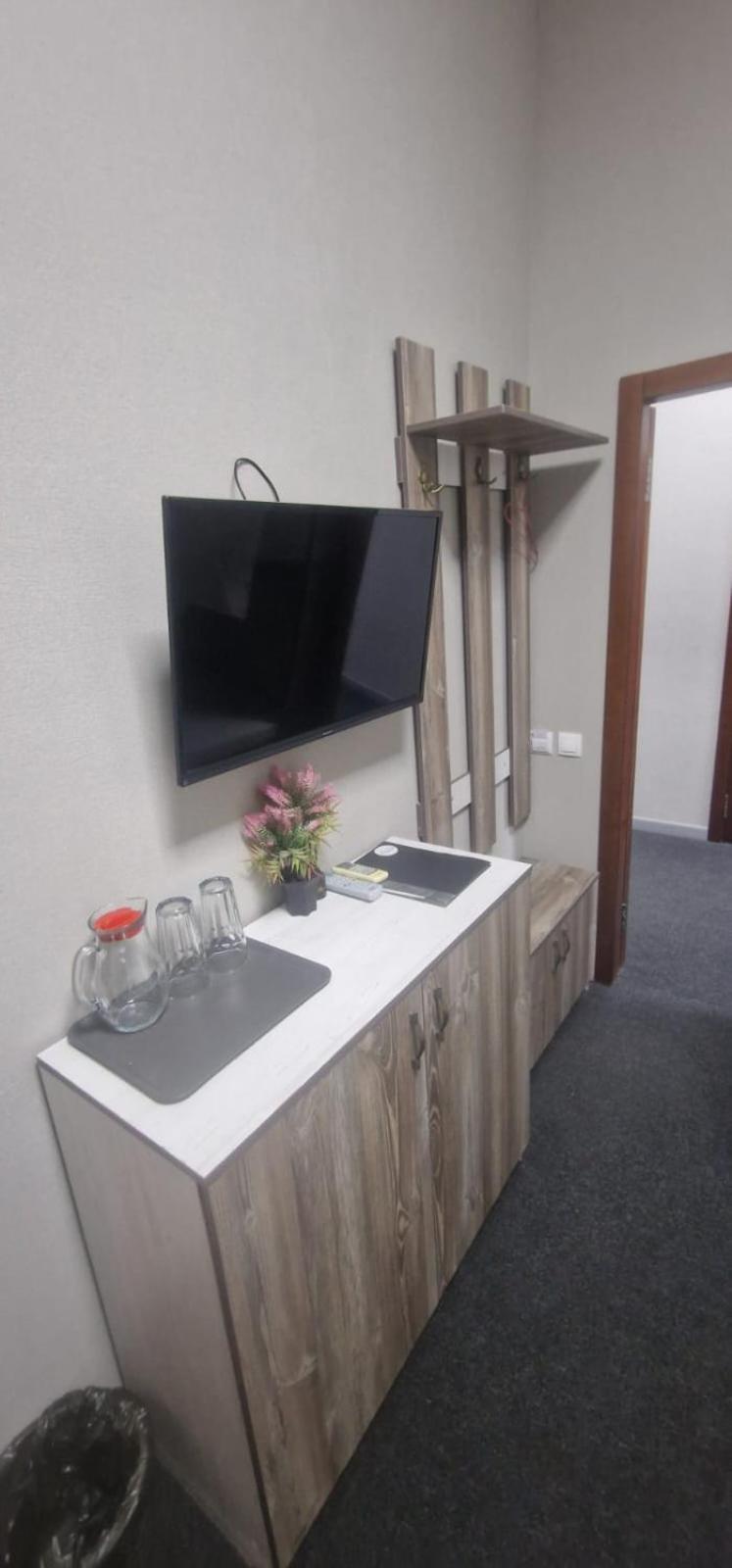 Tarlan Hotel Aktau  Exterior photo